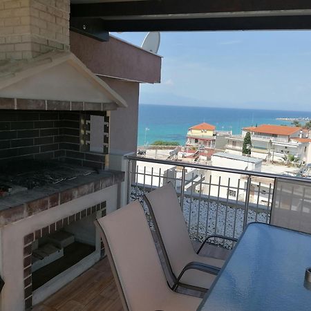 Nea Kallikrateia Crystal Blue Apartments מראה חיצוני תמונה