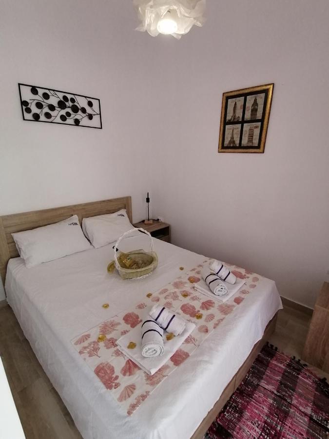 Nea Kallikrateia Crystal Blue Apartments מראה חיצוני תמונה