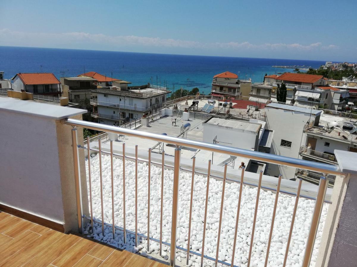 Nea Kallikrateia Crystal Blue Apartments מראה חיצוני תמונה